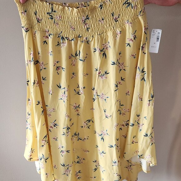 Ladies floral ruffled skirt - Picture 5 of 5